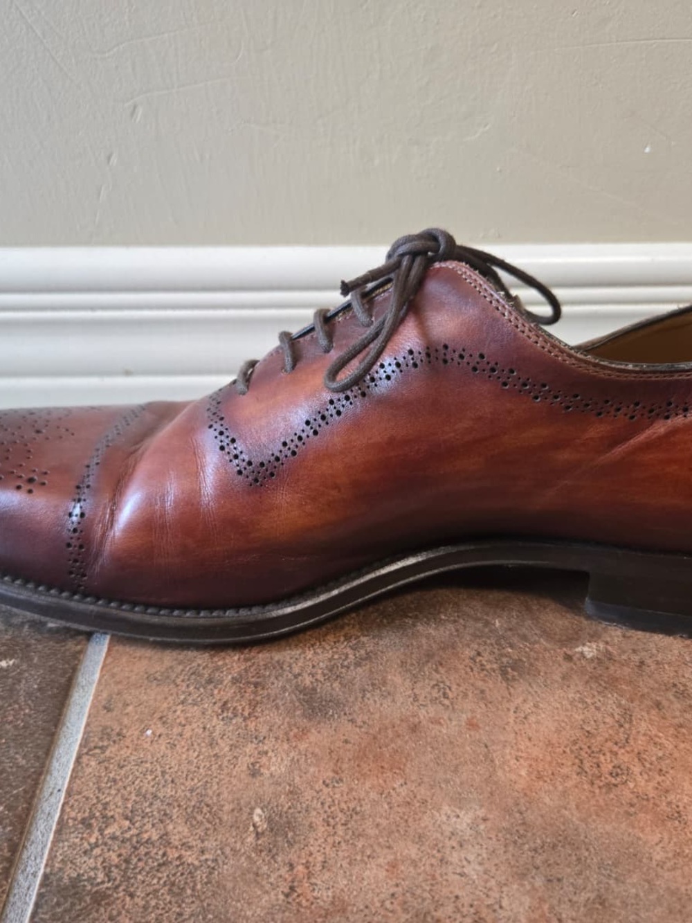 Men's Leather Derby Shoes in Rich Brown with Brogue Detail - Picture 3 of 8